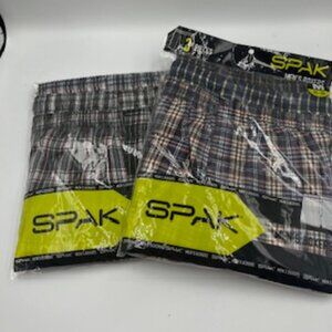 NEW Spak Men’s Boxers 3 Pack‎ Plaid Size Medium 32-34 NWT